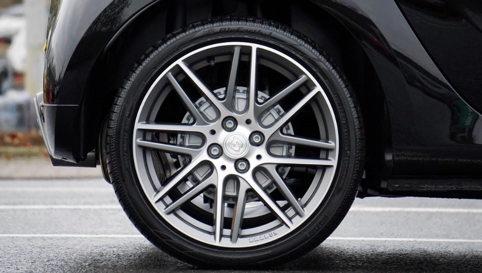 The Problem With Diagnosing Damaged Wheel Bearings