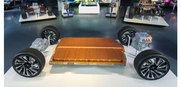 Electric Car Batteries Vs. Standard Ones: Key Differences